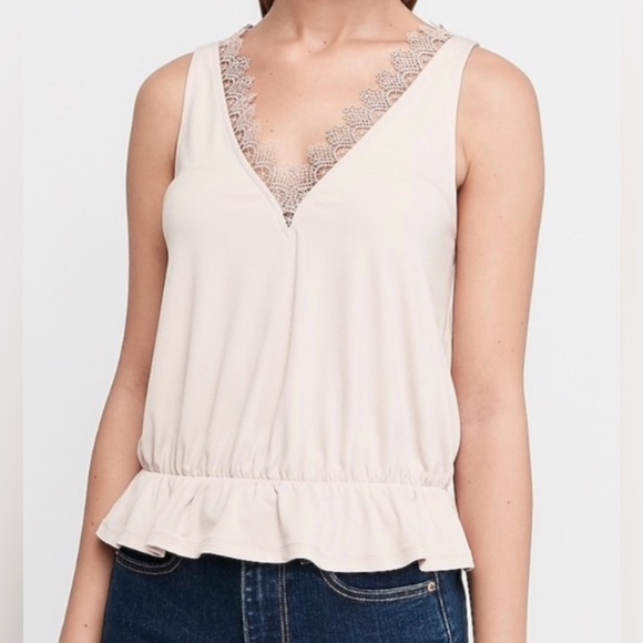 Express  V-Neck Pink Ruffled Peplum Camisole - Picture 1 of 11
